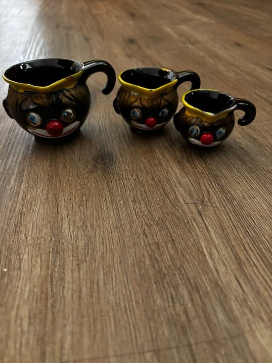 Thames Other - Lot 3 Black Americana Thames Anthropomorphic Clown face measuring cups